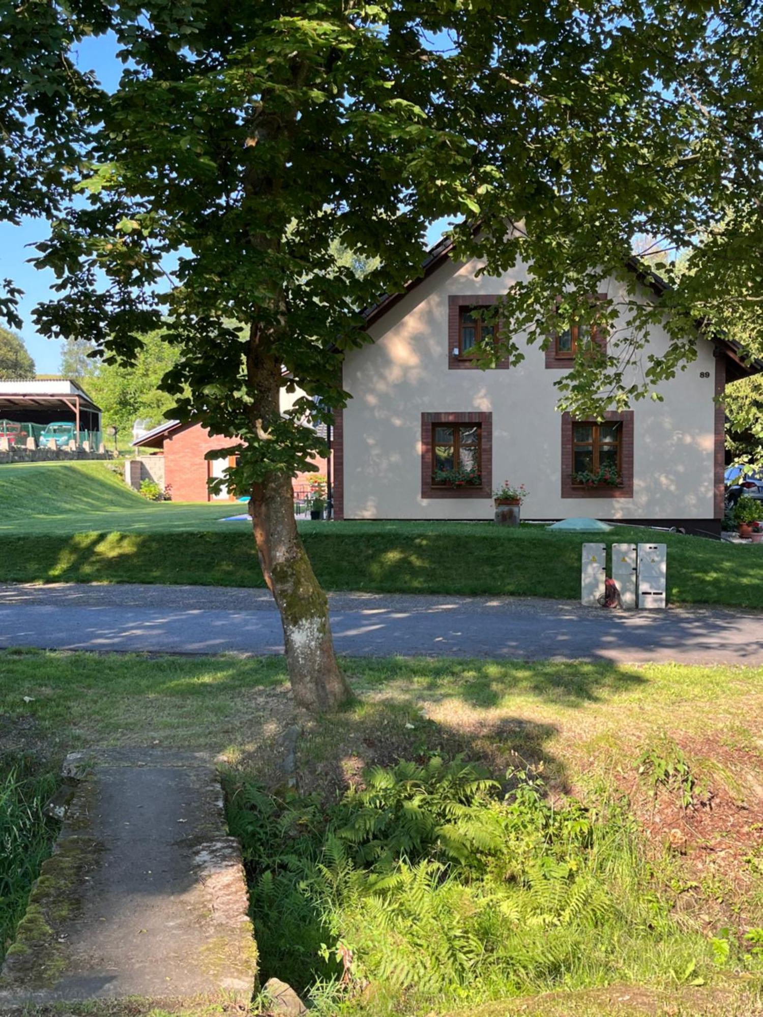 Apartman Pisarovka Lesna  외부 사진