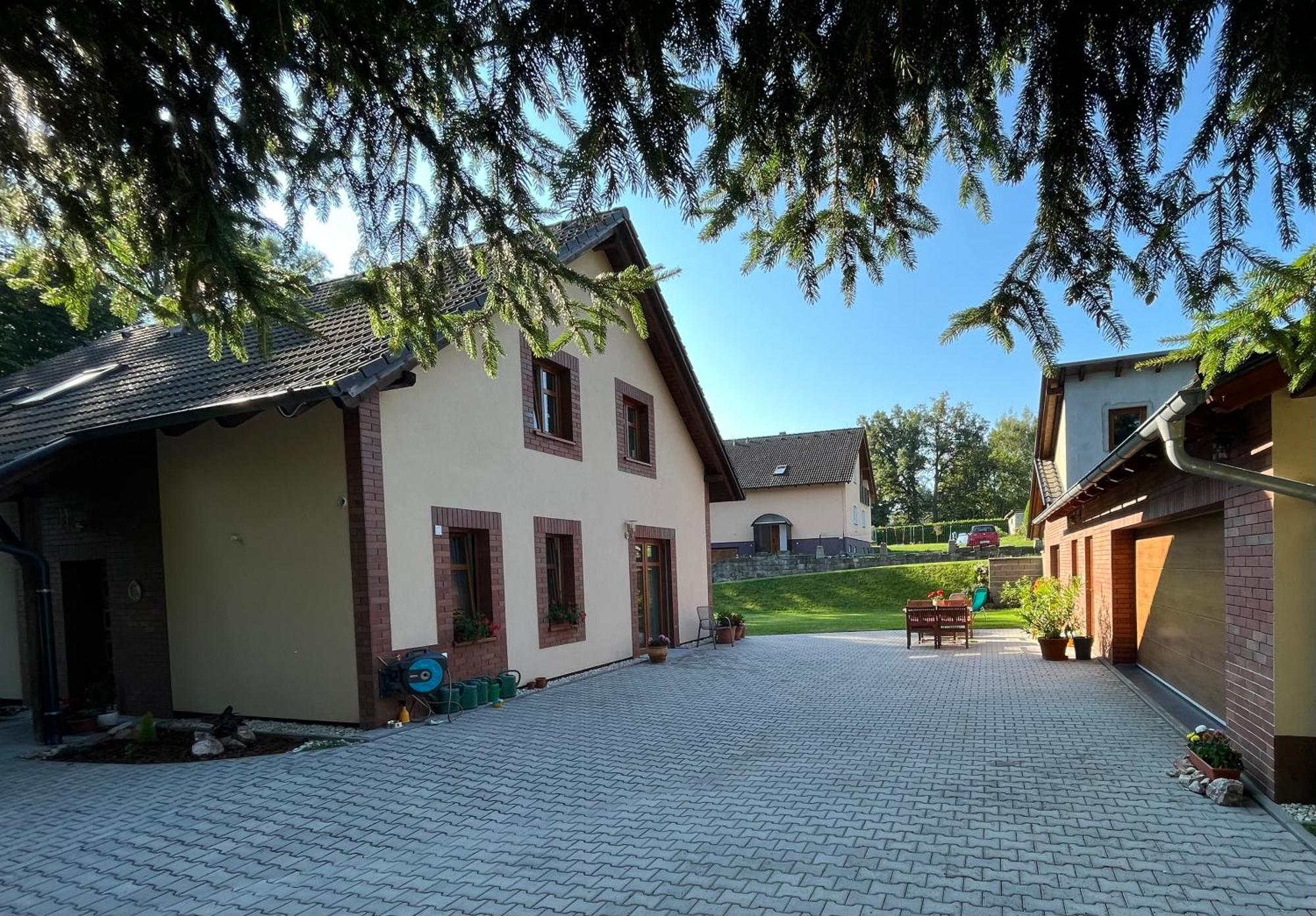 Apartman Pisarovka Lesna  외부 사진